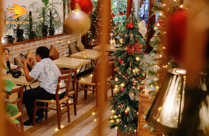 Quán Cafe Trang Trí Noel Brands.vn (6)