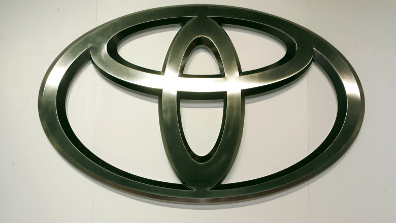 Ý nghĩa ẩn logo của Toyota