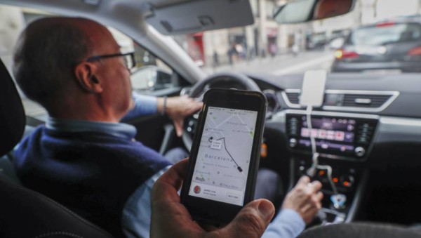1 35 - Mô hình phân tích SWOT của Uber 2019
